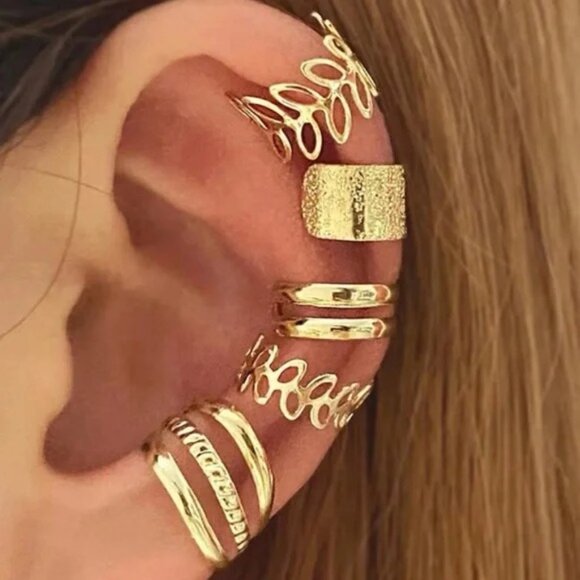 Free People Jewelry - Gold Ear Cuff Earrings